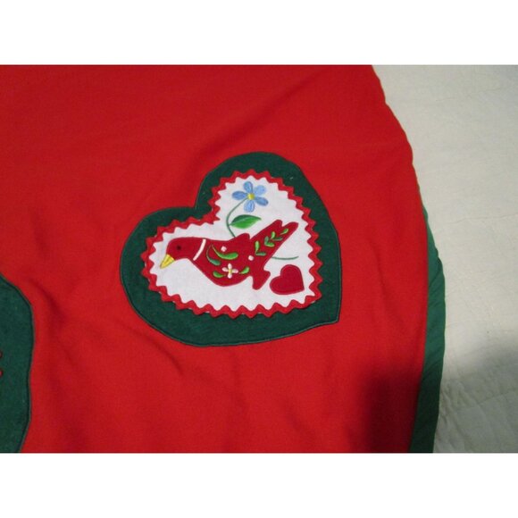 Vintage Holiday Tree Skirt With Heart Birds Reindeer Embroidery Poly Blend GUC - Picture 4 of 16